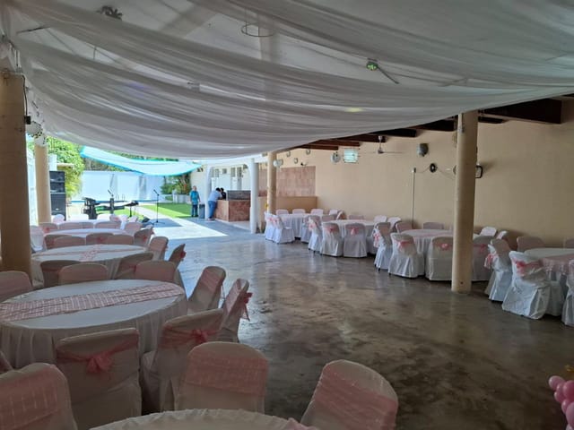 Vista panorámica del salón